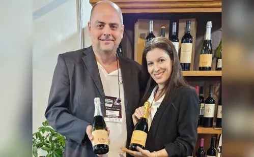 
          Imagem ilustrativa da imagem Feinbares: bares vão ter cachaça do vovô e café de açaí
          