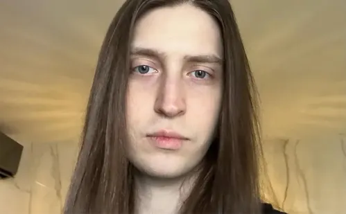 
          Imagem ilustrativa da imagem Felca e advogados comentam prisão de Hytalo Santos e parabenizam autoridades
          