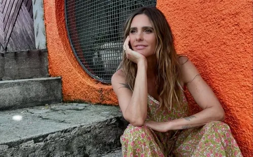 
          Imagem ilustrativa da imagem Fernanda Lima fala sobre menopausa e admite que casamento quase foi abalado
          