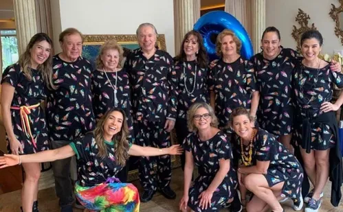 
          Imagem ilustrativa da imagem Forbes: Viúva e filhas de Silvio Santos estão entre as mulheres mais ricas do País
          