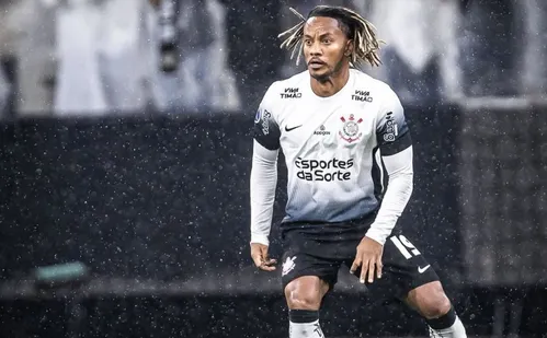 
          Imagem ilustrativa da imagem Genética ajuda, Carrillo volta ao Corinthians e isenta sintético por lesão
          