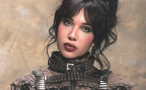 
          Imagem ilustrativa da imagem Grife do Espírito Santo já vestiu Anitta, Katy Perry e Demi Lovato
          