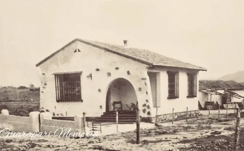 
          Imagem ilustrativa da imagem Guarapari: Uma história revelada através de fotos antigas
          