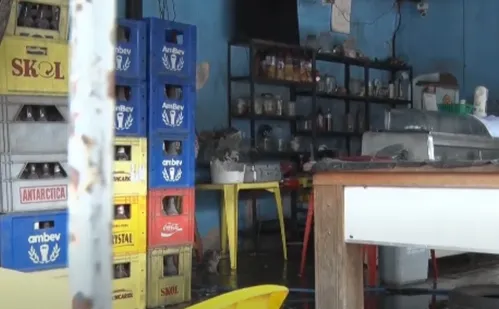 
          Imagem ilustrativa da imagem Homem é atacado com tesoura em bar de Cariacica
          