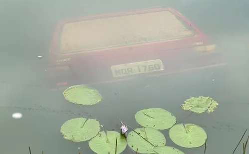 
          Imagem ilustrativa da imagem Homem é encontrado morto dentro de carro submerso em lagoa no Noroeste do ES
          