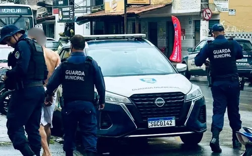 
          Imagem ilustrativa da imagem Homem é preso suspeito de manter mulher em cárcere privado em Vila Velha
          