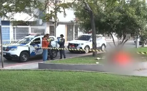 
          Imagem ilustrativa da imagem Homem em situação de rua é encontrado morto após briga em pracinha de Vila Velha
          