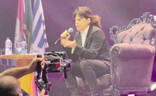 
          Imagem ilustrativa da imagem Inovação e práticas para transformar a sala de aula na 12ª edição do Sapion Summit
          