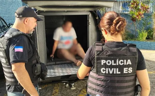 
          Imagem ilustrativa da imagem Integrante de grupo que torturava vítimas em encontros falsos é presa no ES
          