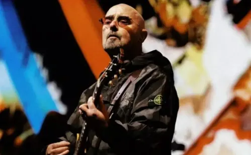 
          Imagem ilustrativa da imagem Integrante do Oasis é diagnosticado com câncer e anuncia afastamento da turnê
          