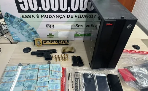 
          Imagem ilustrativa da imagem Itens de luxo são apreendidos em ação da polícia contra rifas ilegais no ES
          