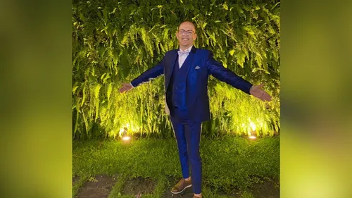 
          Imagem ilustrativa da imagem Jango Barros: o amor como bandeira carregado pelo menino do Arruda
          