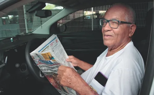 
          Imagem ilustrativa da imagem Jornal A Tribuna: companheiro de viagens para ficar bem informado
          