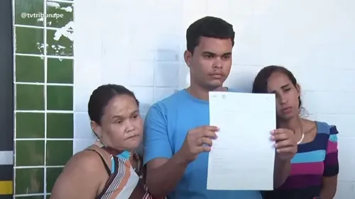 
          Imagem ilustrativa da imagem Jovem fica 9 meses preso por coincidência de nomes entre ele, assassino e a mãe
          