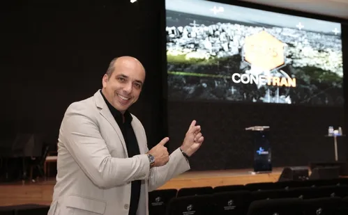 
          Imagem ilustrativa da imagem Leis de trânsito devem ser ensinadas na sala de aula, diz especialista
          