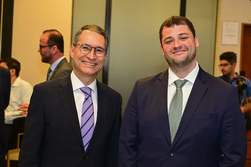 
          Imagem ilustrativa da imagem Líderes nacionais participam do Congresso Estadual da Advocacia
          