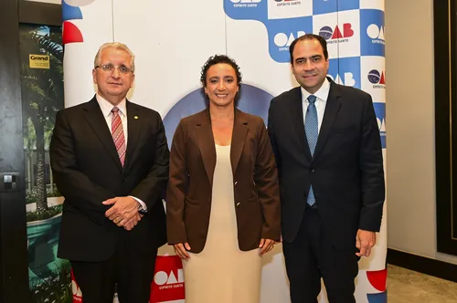 
          Imagem ilustrativa da imagem Líderes nacionais participam do Congresso Estadual da Advocacia
          