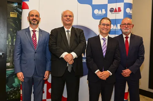 
          Imagem ilustrativa da imagem Líderes nacionais participam do Congresso Estadual da Advocacia
          