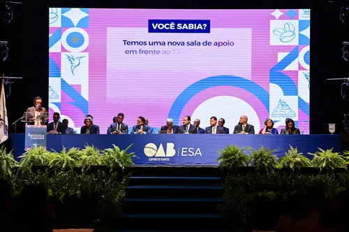 
          Imagem ilustrativa da imagem Líderes nacionais participam do Congresso Estadual da Advocacia
          