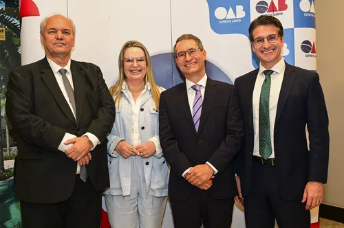 
          Imagem ilustrativa da imagem Líderes nacionais participam do Congresso Estadual da Advocacia
          