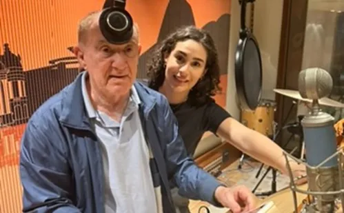 
          Imagem ilustrativa da imagem Lívian Aragão desmente que Renato Aragão esteja em asilo e rebate fake news
          