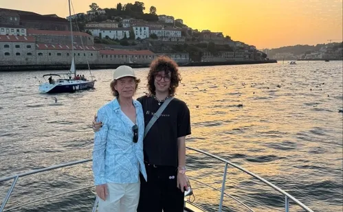 
          Imagem ilustrativa da imagem Lucas Jagger abre álbum de viagem para Portugal com o pai, Mick Jagger
          