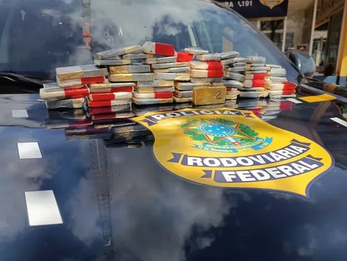 
          Imagem ilustrativa da imagem Mais 40 kg de ouro são apreendidos pela PRF; carga é avaliada em R$ 20 milhões
          