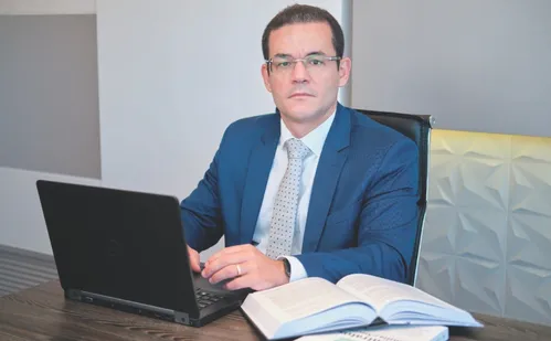 
          Imagem ilustrativa da imagem Mais de 2 mil buscam cartórios para fazer contratos de pré-casamento
          