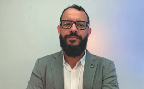 
          Imagem ilustrativa da imagem Mais famílias do ES entram no rotativo e 978 mil pagam juros do cartão
          