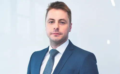 
          Imagem ilustrativa da imagem Mais rigor para proteger menores nas redes sociais
          