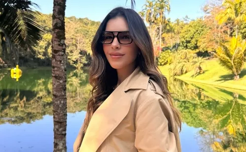 
          Imagem ilustrativa da imagem Mariana Rios surpreende ao revelar nome de primeiro filho; saiba significado
          