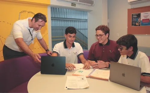 
          Imagem ilustrativa da imagem Matemática é a disciplina mais temida no Enem
          