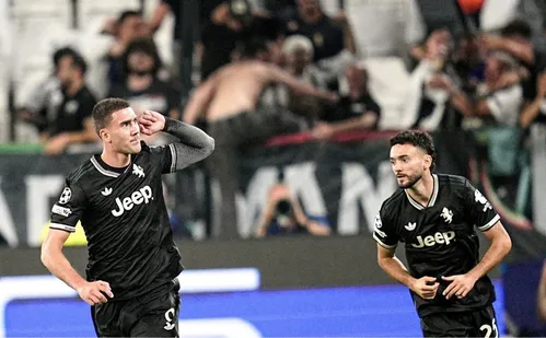 
          Imagem ilustrativa da imagem Mbappé faz 2 e Real Madrid vira sobre Marselha na Champions; Juventus busca empate
          