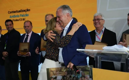 
          Imagem ilustrativa da imagem Mec Show bate recorde e tem R$ 250 milhões em negócios
          