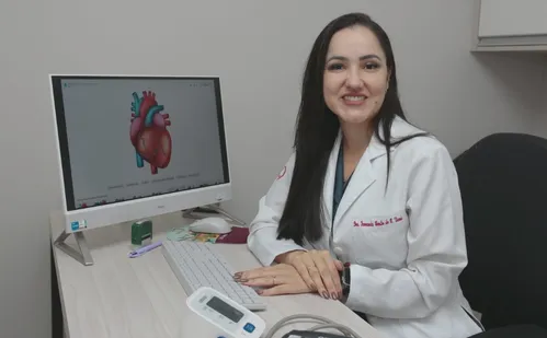 
          Imagem ilustrativa da imagem Médicos criam nova categoria de risco para o colesterol; saiba mais
          