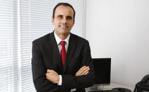 
          Imagem ilustrativa da imagem Mercado de trabalho: ganhos acima de 12 mil sem carteira assinada
          