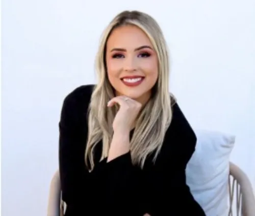 
          Imagem ilustrativa da imagem Meses de cores ganham pacote com palestras
          