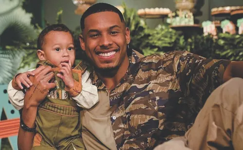 
          Imagem ilustrativa da imagem Moda capixaba conquista famosos no Brasil e faz sucesso internacional
          