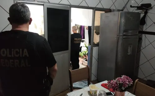 
          Imagem ilustrativa da imagem Morador da Serra é alvo da PF por suspeita de divulgar pornografia infantil
          