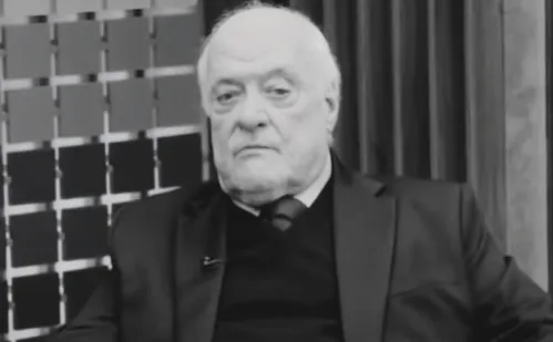 
          Imagem ilustrativa da imagem Morre aos 82 anos o jornalista José Roberto Guzzzo
          