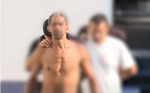 
          Imagem ilustrativa da imagem Mulher é chicoteada pelo ex-marido na Serra
          