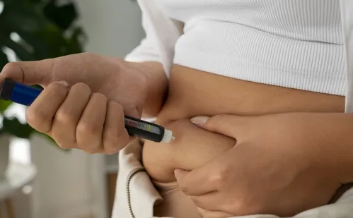 
          Imagem ilustrativa da imagem Nova caneta emagrecedora chega a partir desta segunda-feira
          