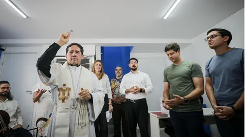 
          Imagem ilustrativa da imagem Nova sede do Centro Dom Helder Câmara é inaugurada no Recife
          