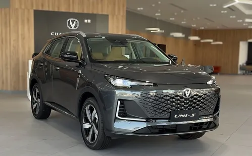 
          Imagem ilustrativa da imagem Novas marcas de carros chineses chegam ao Brasil em novembro
          