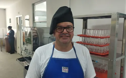 
          Imagem ilustrativa da imagem Novo Restaurante Popular é inaugurado em Vitória
          