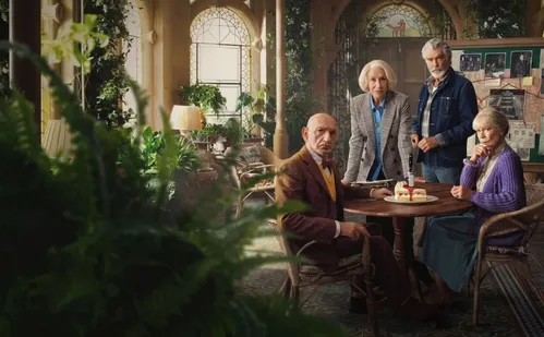 
          Imagem ilustrativa da imagem "O Clube do Crime das Quintas-Feiras: detetives amadores da terceira idade em ação
          