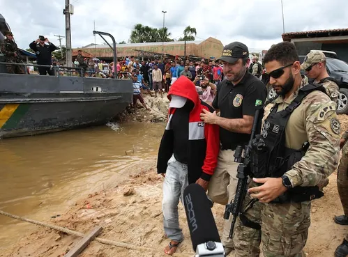 
          Imagem ilustrativa da imagem PF usou áudios captados em cela para desvendar assassinatos Bruno e Dom Phillips
          