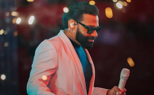 
          Imagem ilustrativa da imagem Pablo: "Chorar não é fraqueza, é coragem!"
          