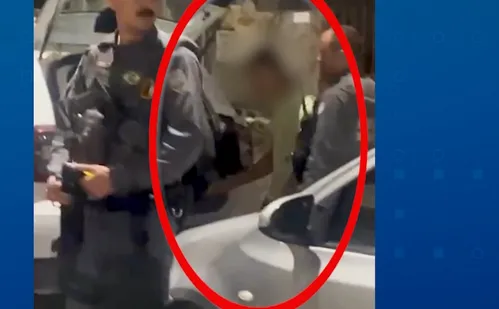 
          Imagem ilustrativa da imagem Pais descobrem mensagens em celular e denunciam vizinho por abuso em Vila Velha
          