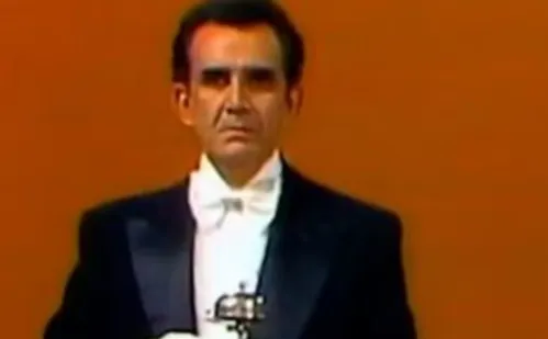 
          Imagem ilustrativa da imagem Pedro Farah, ator de Os Trapalhões e Zorra Total, morre aos 95 anos no Rio
          